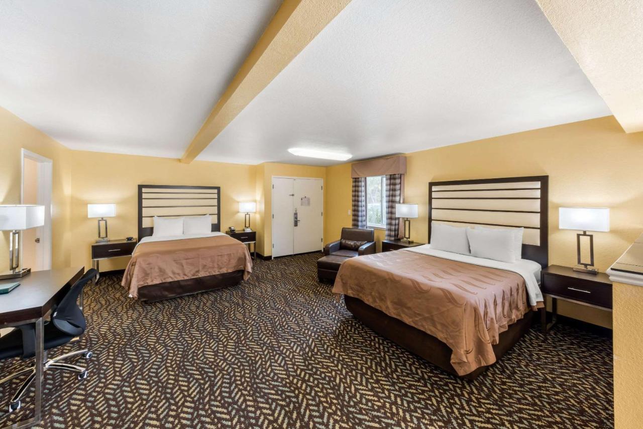 Quality Inn & Suites Capitola By The Sea Exterior photo