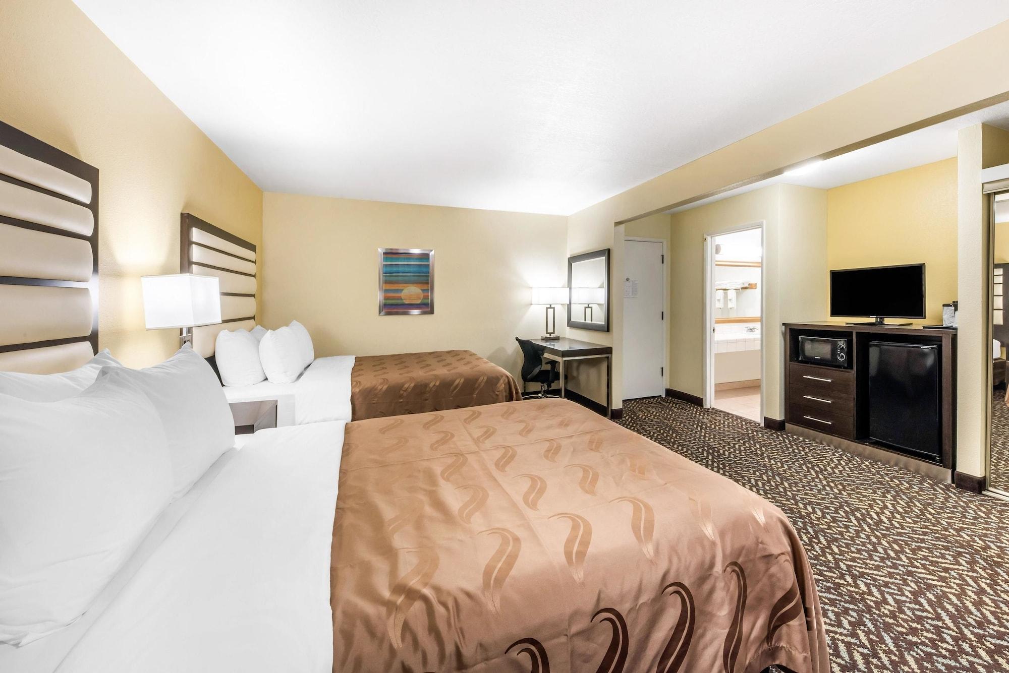 Quality Inn & Suites Capitola By The Sea Exterior photo