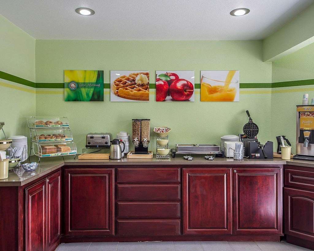 Quality Inn & Suites Capitola By The Sea Restaurant photo