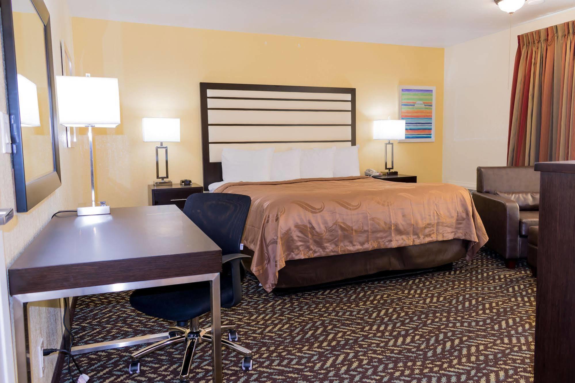 Quality Inn & Suites Capitola By The Sea Exterior photo