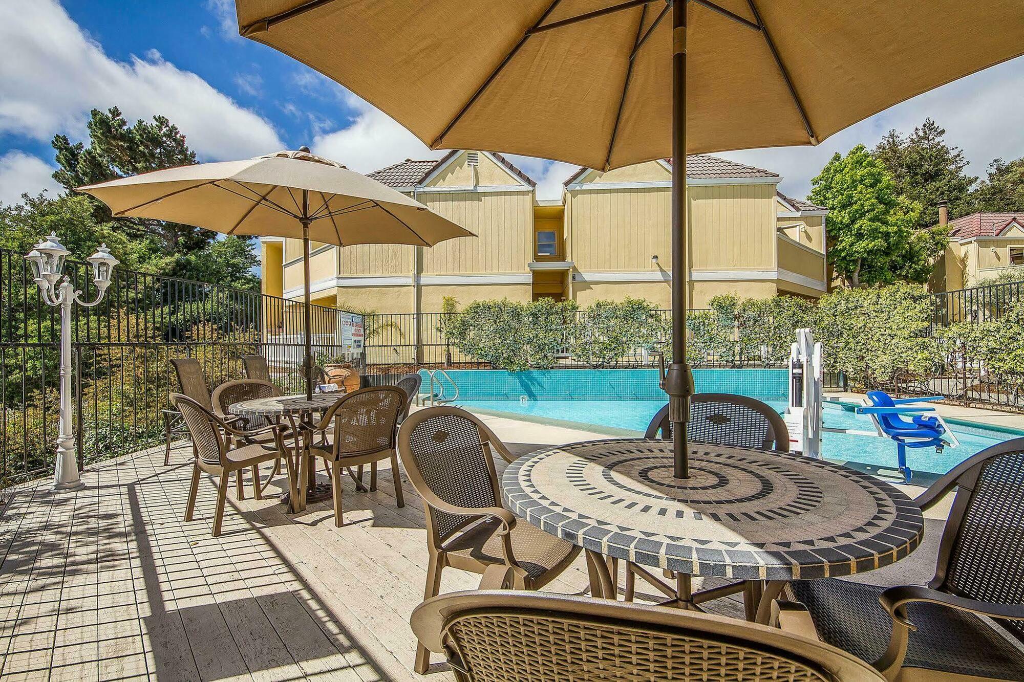 Quality Inn & Suites Capitola By The Sea Exterior photo